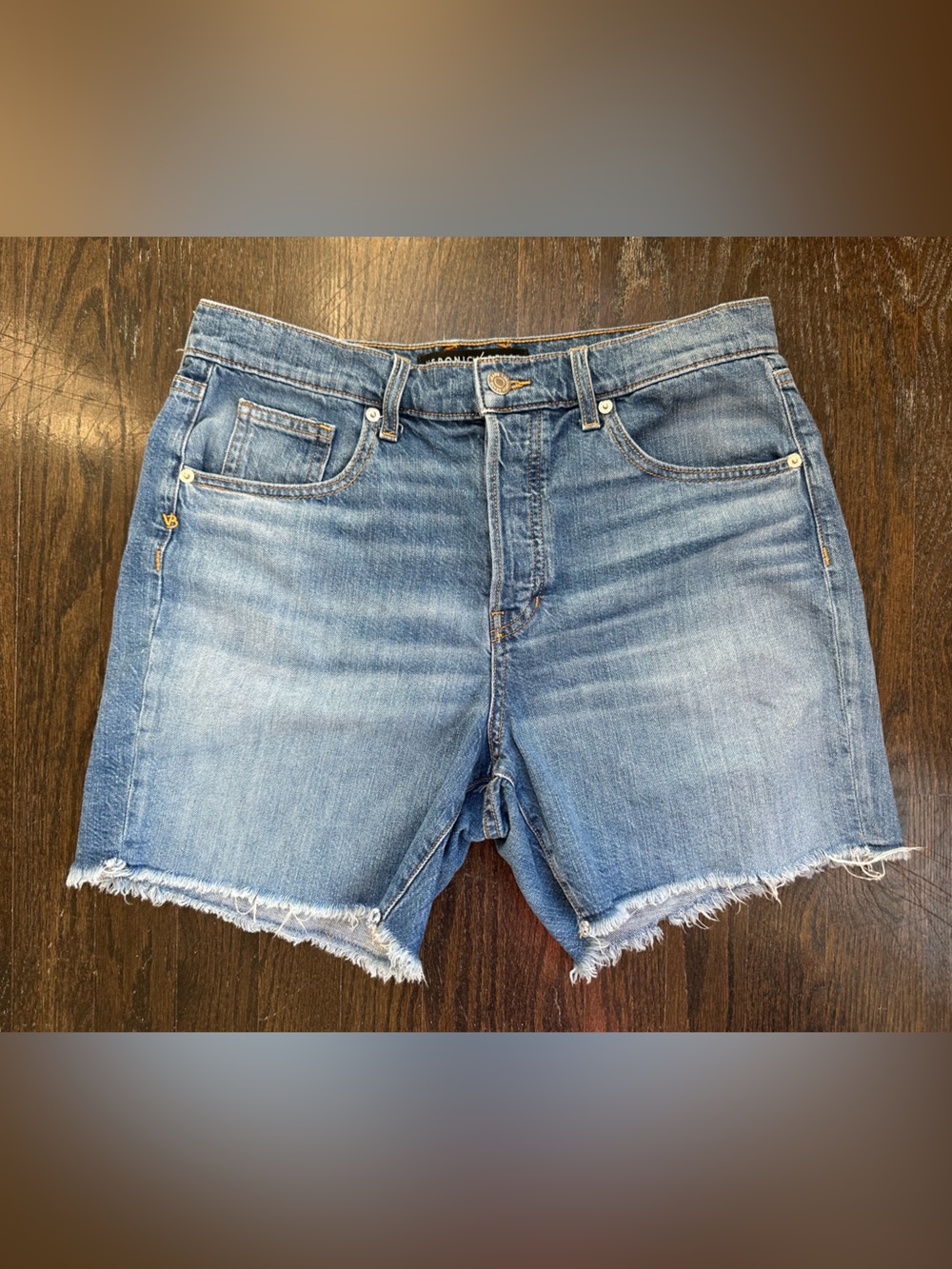 Veronica Beard Shiloh Shorts, Lava Stone Wash, Size 29 / 8.